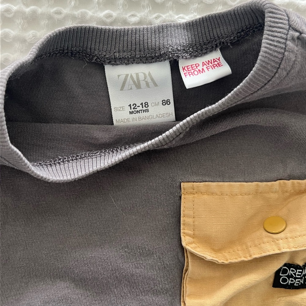 Boy 12-18 month Zara t-shirt